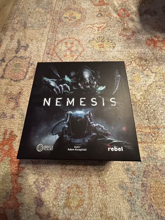 Gra Nemesis + karty fanowskie MB-Print + koszulki