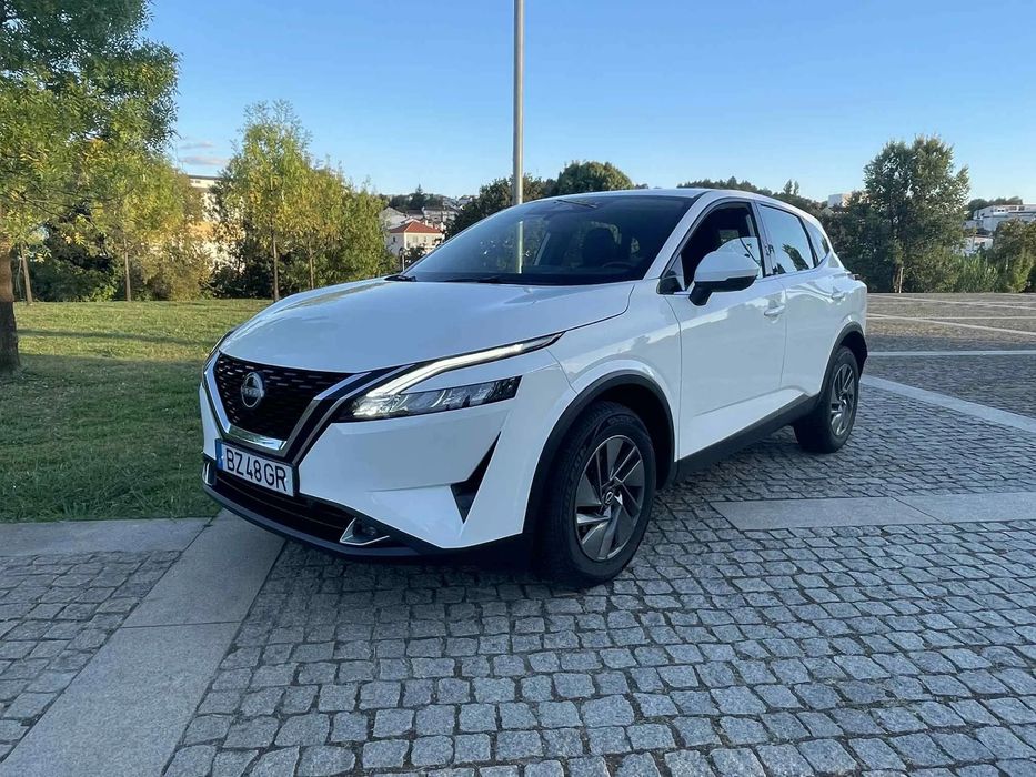 Nissan Qashqai 1.3 DIG-T N-Connecta J18 Led