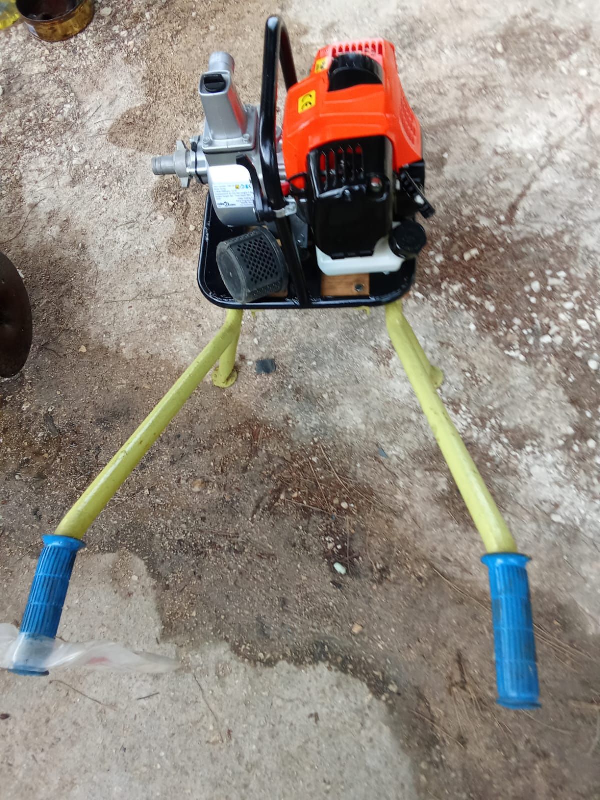 Motor de rega recente