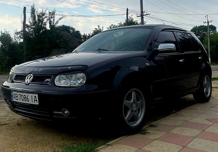 Volkswagen Golf 2001