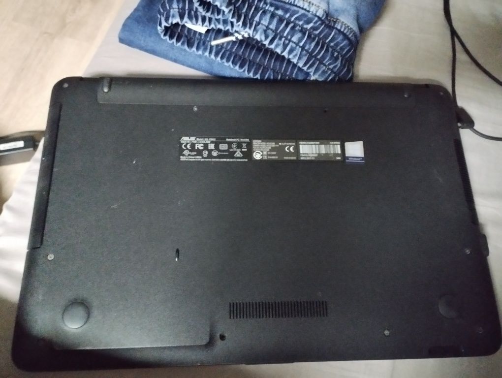 Laptop Asus z 2018r