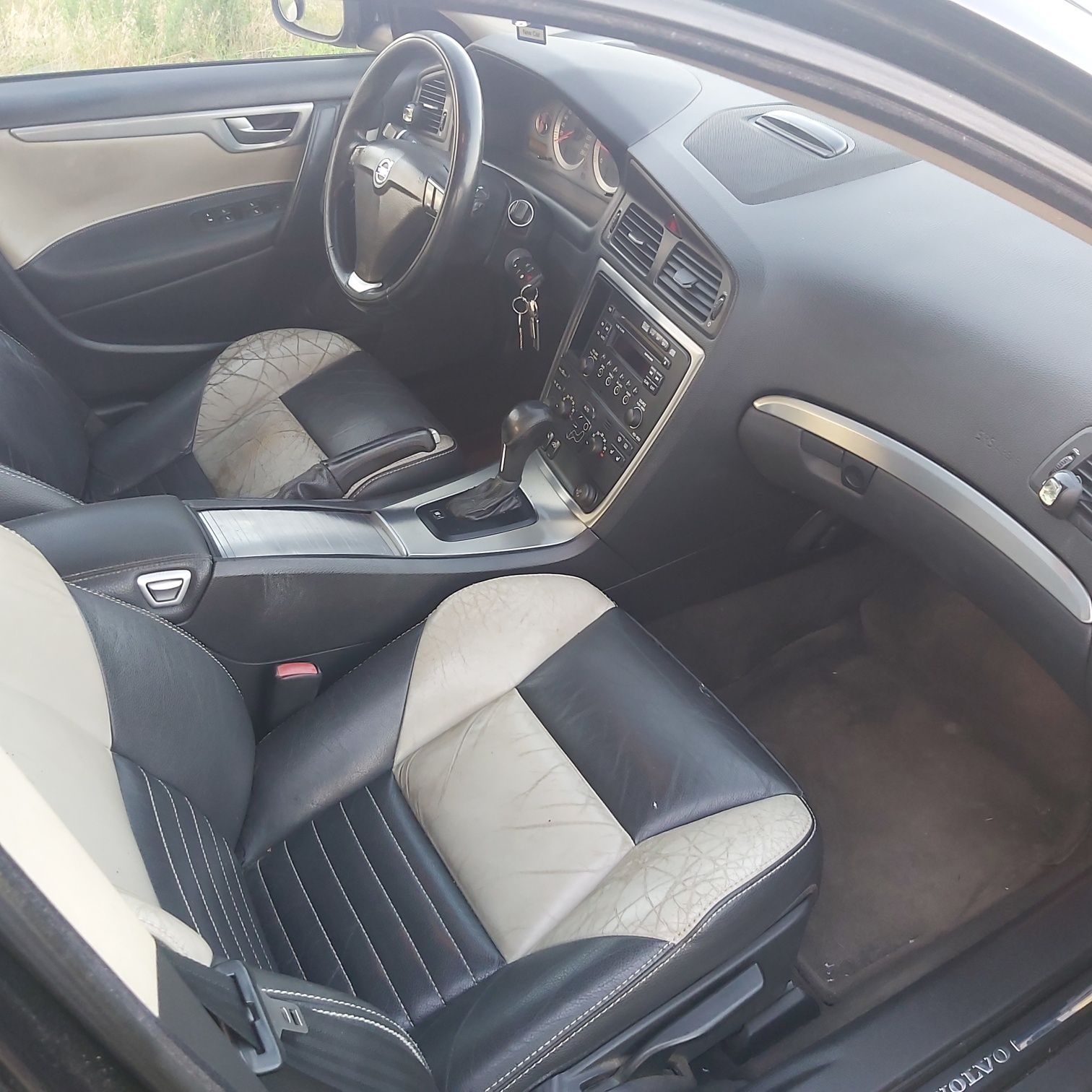 VOLVO S60 2.4D 5 185KM