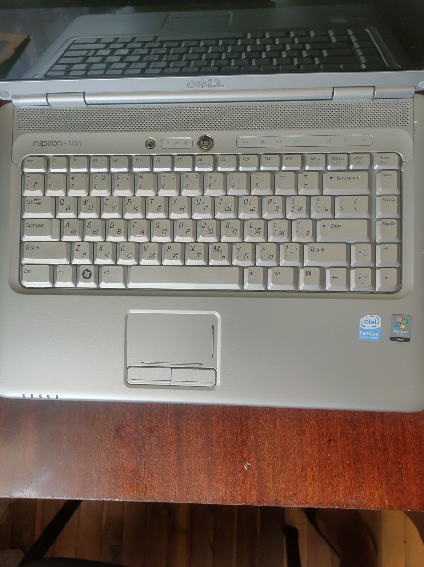 Ноутбук Dell Inspiron 1525 Intel T3200(2 ядр) ОЗУ 2 Гб HDD 160Гб