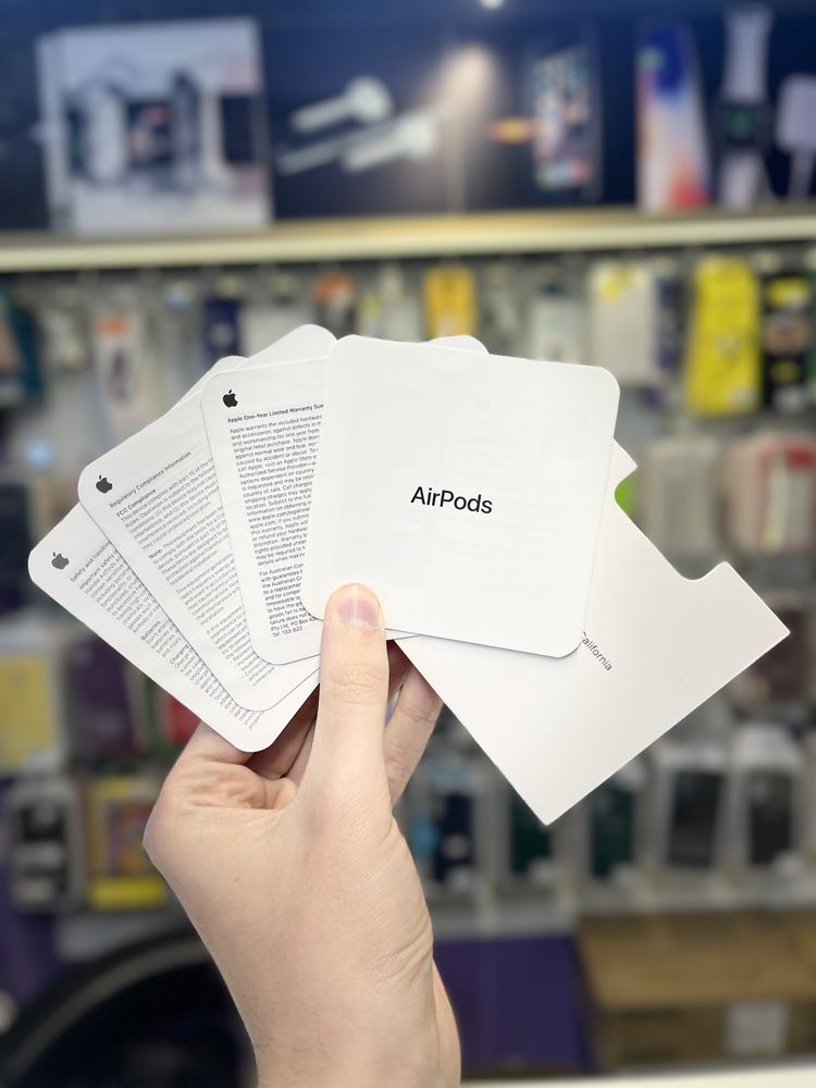 Безпровідні навушники Apple AirPods 3