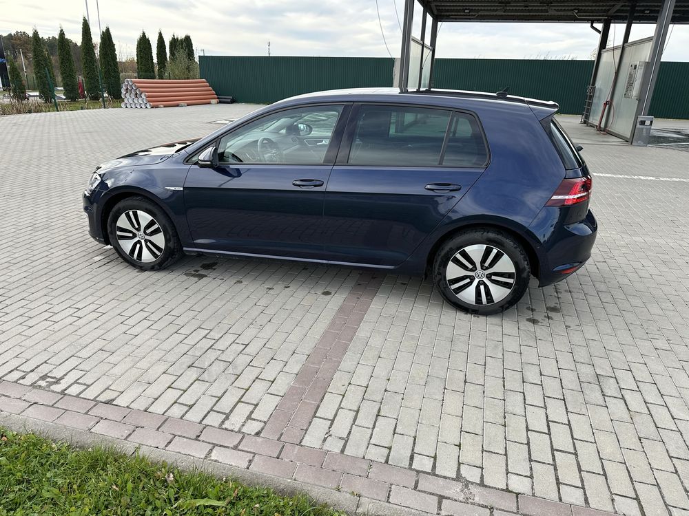 VW E-Golf electric