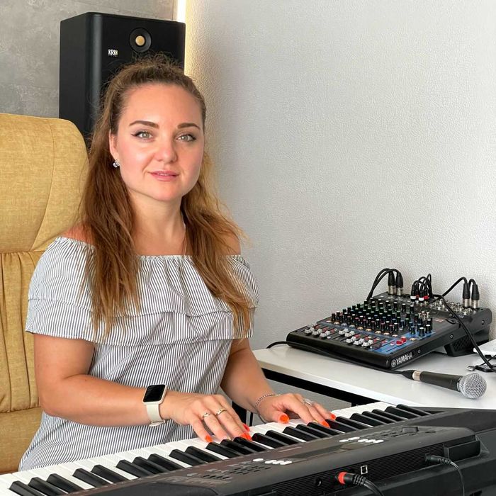 Уроки вокалу онлайн та в м.Харків