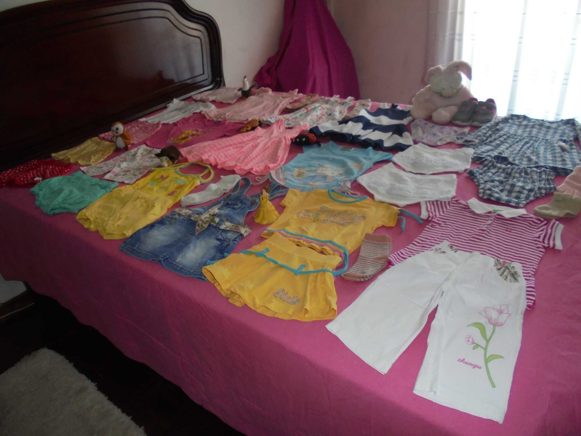 lote de roupa de menina as sapatilhas cor de rosa