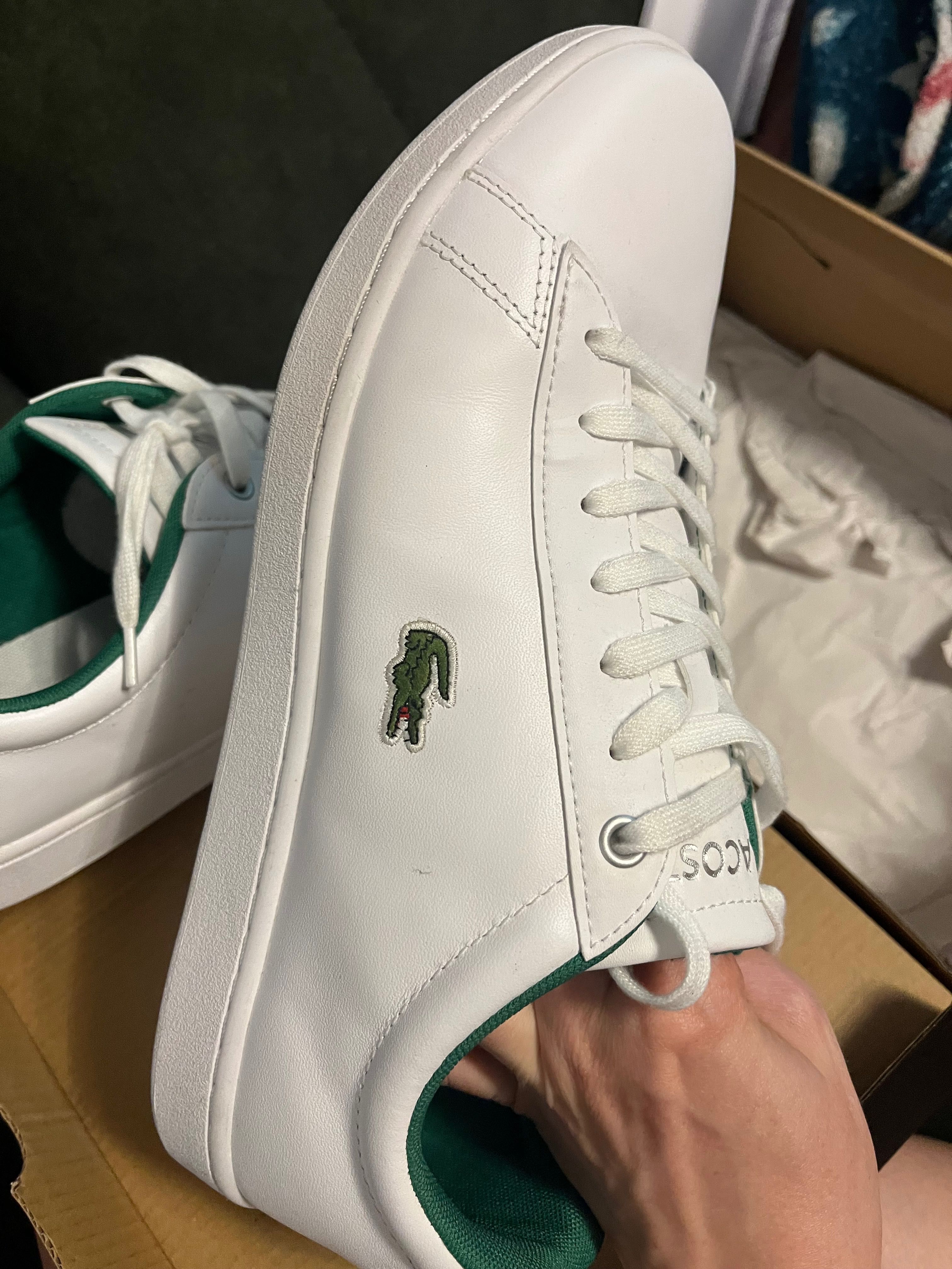 Klasyczne męskie Lacoste