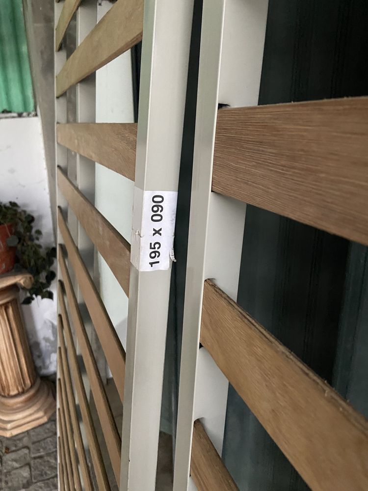 Estrado para cama