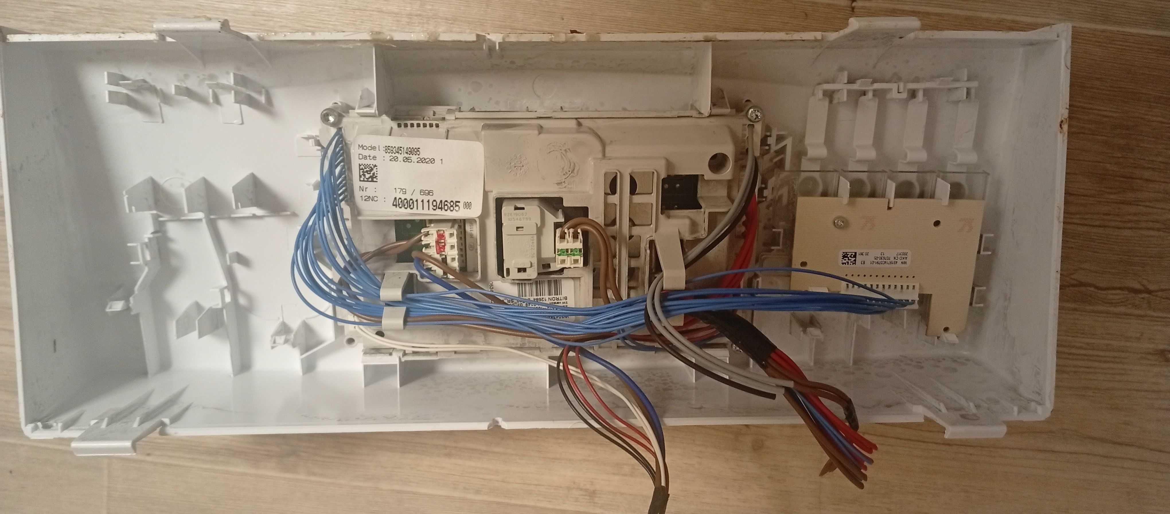 Programator Pralki AWE 4519 p Sprawny