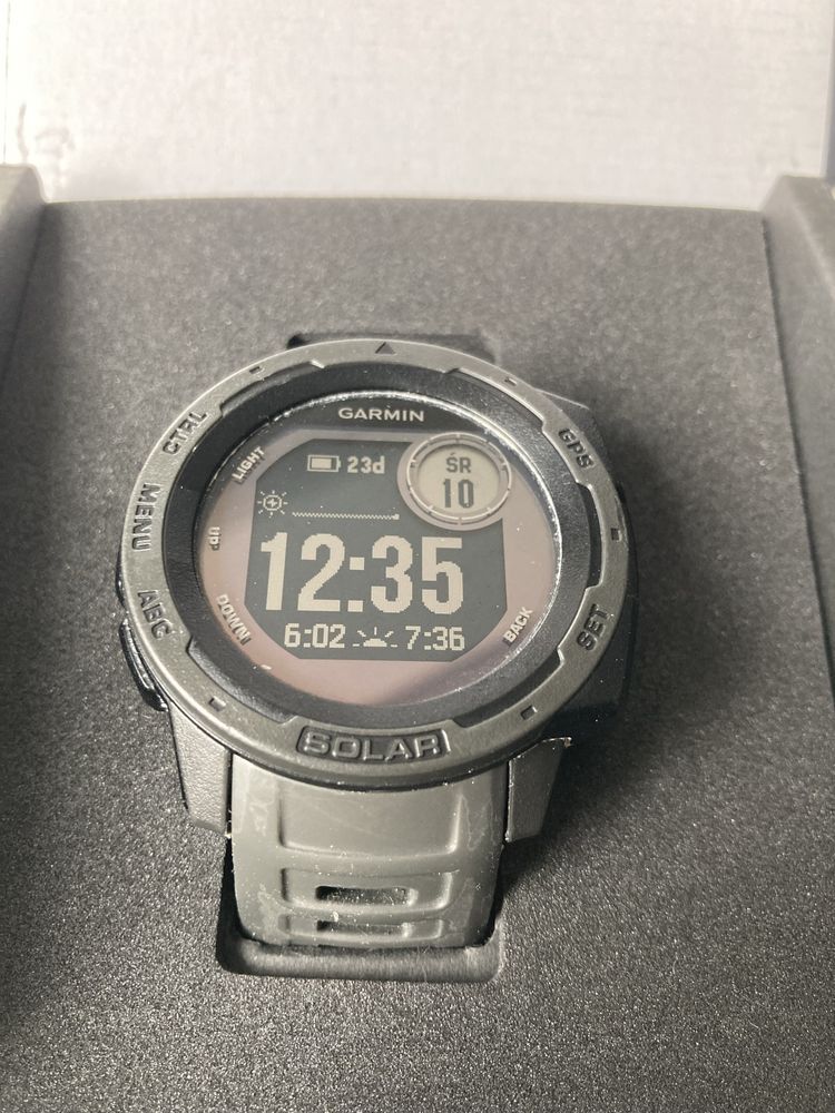 Garmin instinct solar