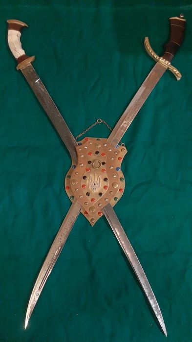 Для шабел и мечей