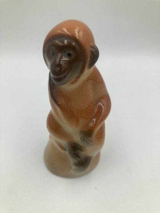 Figurka porcelanowa małpka, ZSRR lata 70te