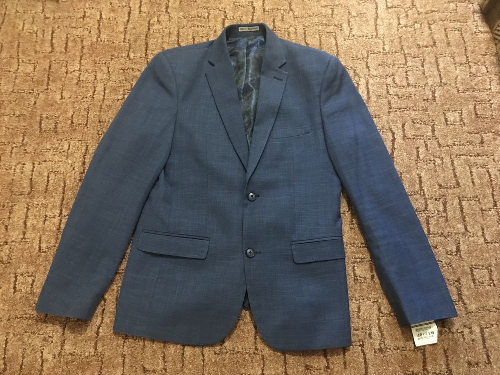 Продам мужской костюм «West Fashion»