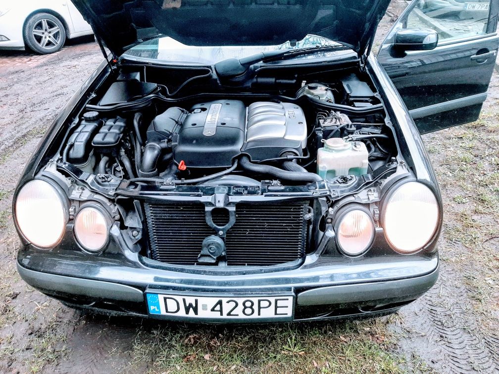 Sprzedam Mercedes Benz W 210