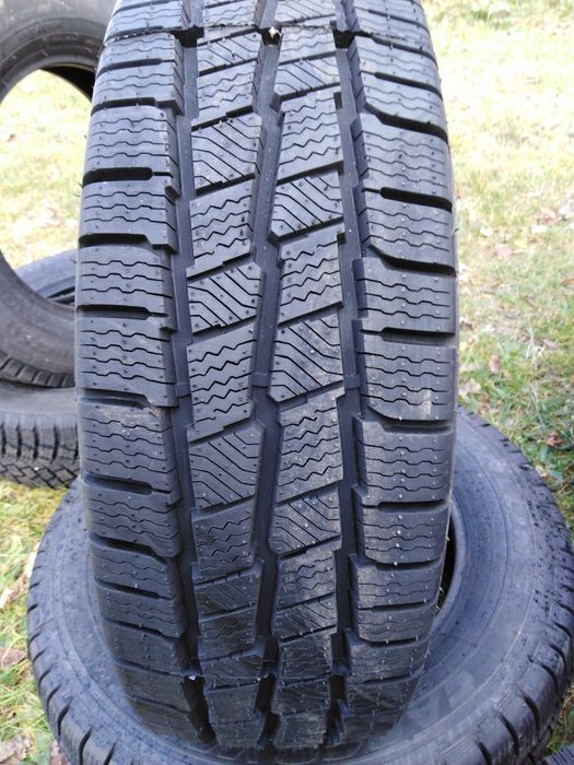 Opony bieznikowane 215/65 R16C Gepard Snow Wzór Michelin