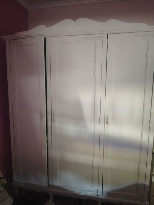 Guarda roupa e cómoda