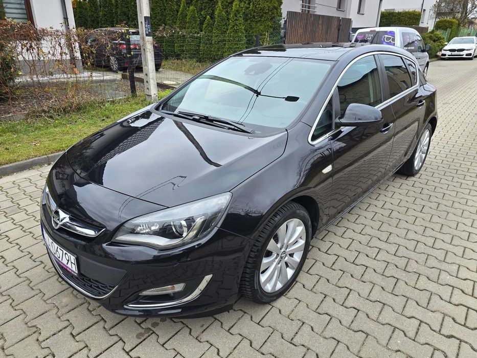 Opel Astra Opel Astra J Cosmo
