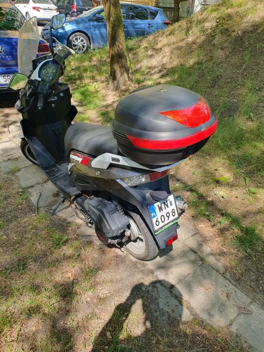 Skuter, motocykl, motor