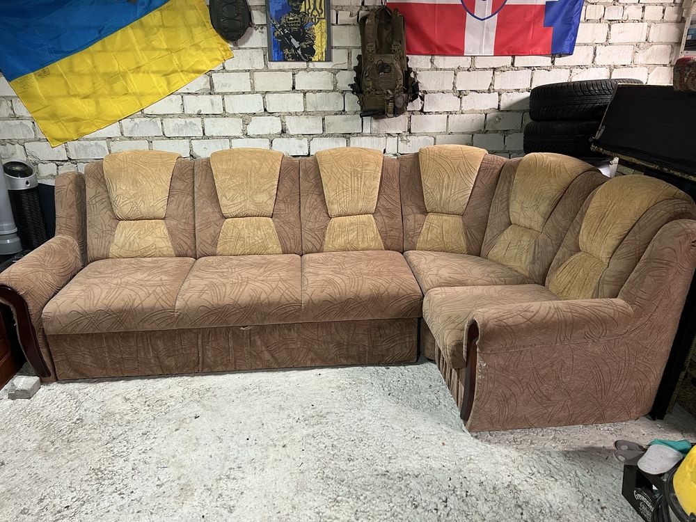 Диван кутовий б/у, можливий торг