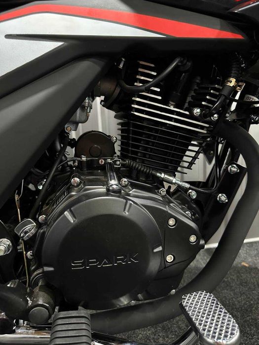 Новий мотоцикл Spark SP200R-17