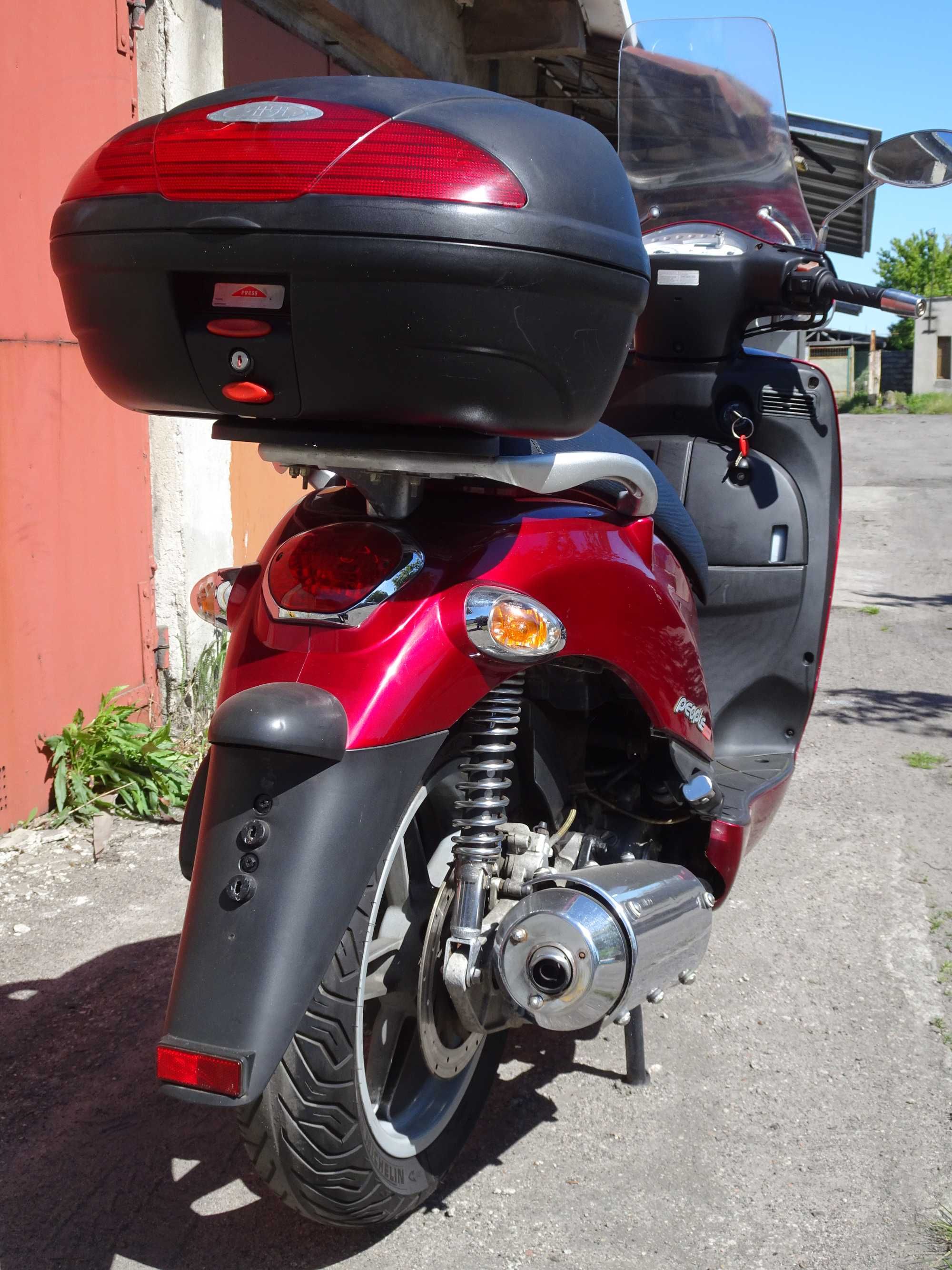 Kymco People 250 Bezwypadkowy z Niemiec  Kufer Szyba. beverly scarabeo