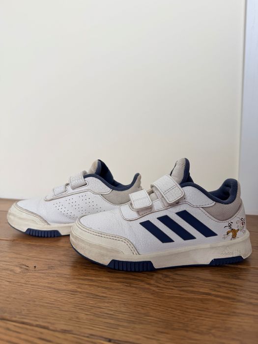 Кросівки для хлопчика adidas 30