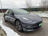 Tesla Model 3 2023 r Duomotor 4X4 Nawigacja 14900 km przebiegu wiele dodatków