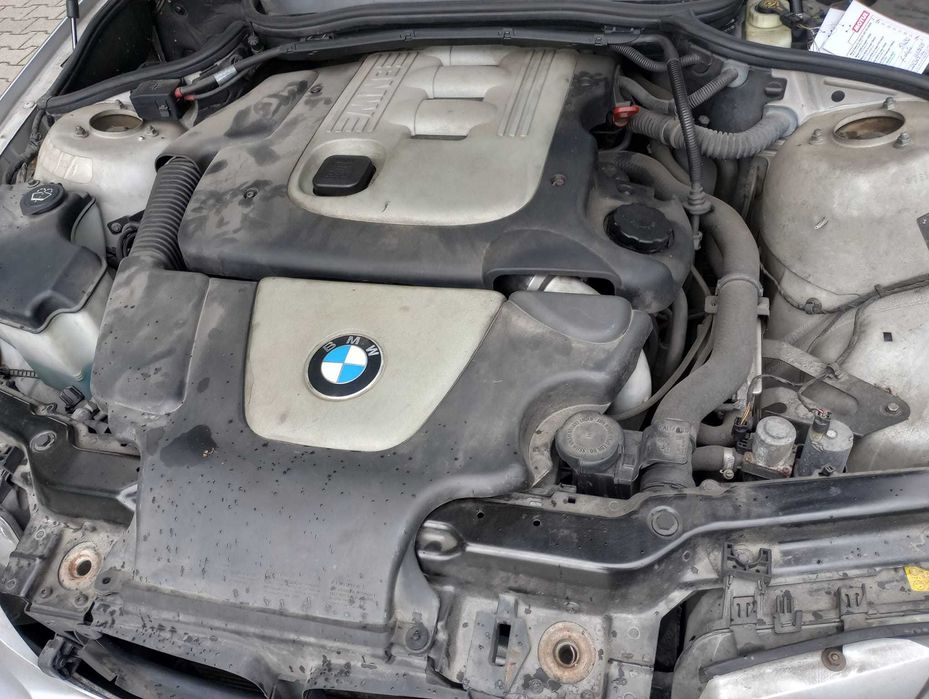 Zadbane BMW Seria 3 z Rok 2001