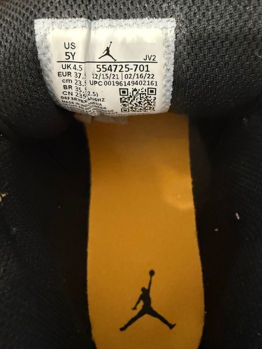 Air Jordan Mid 1 unissex 37,5