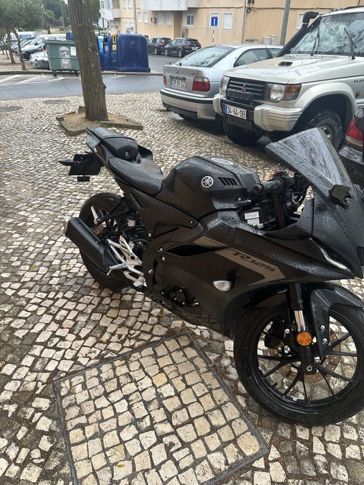 Yamaha yzf R125