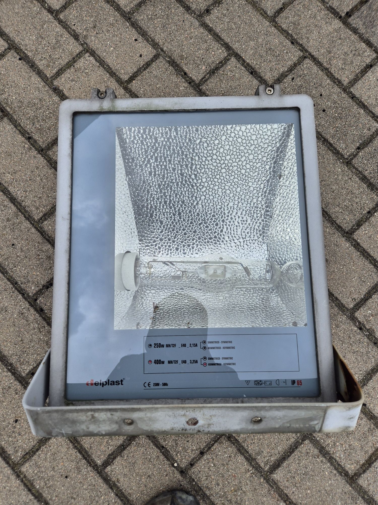 Lampy, naświetlacze 400W 250W MH ELPLAST