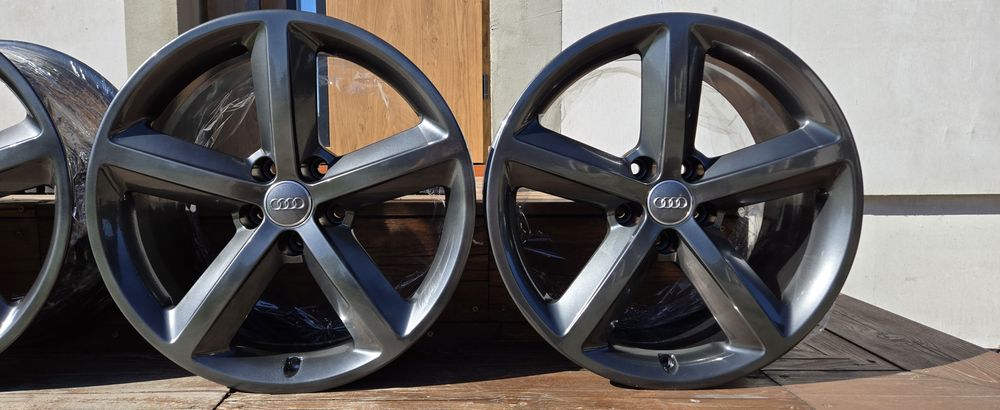 18 5x112 OEM AUDI S-line 8.5j et29 a4 b6 b7 b8 b9 a5 a6 c6 c7 c8 a5 a8