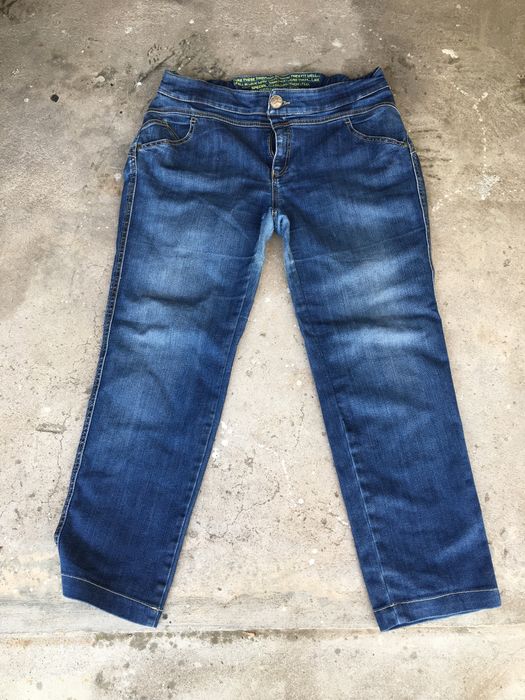 Calças de ganga em bom estado