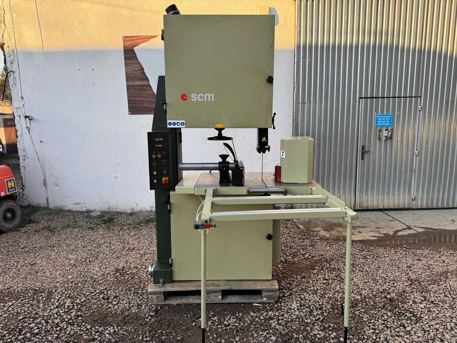 Piła taśmowa rozdzielcza SCM R800