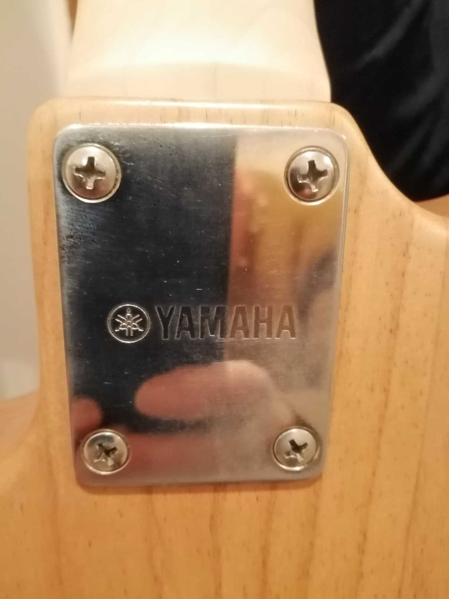 Yamaha Pacyfica 612 (gitara elektryczna)