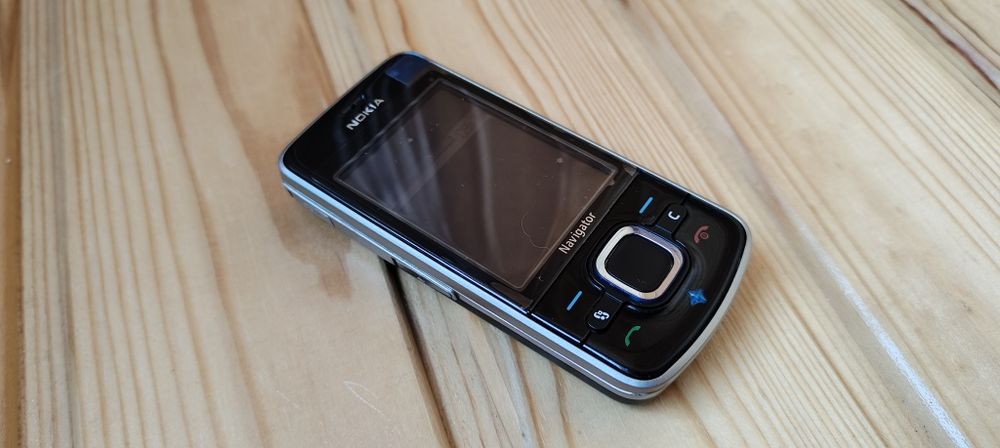 Nokia 6120 Navigation
