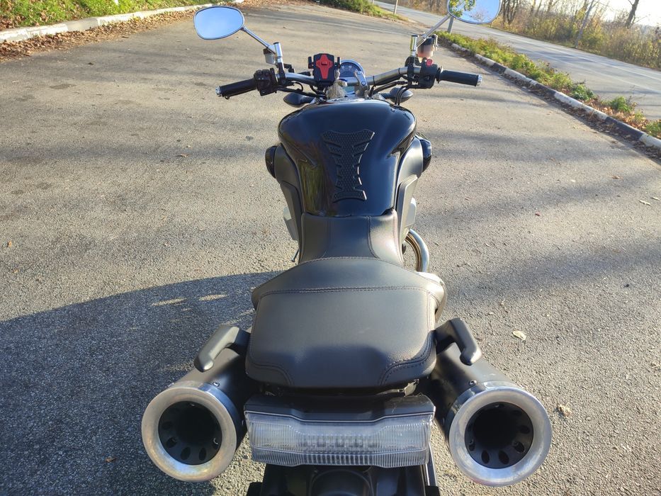 Yamaha MT-01 офіційна