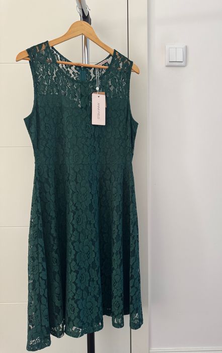 Sukienka koronkowa Anna Field, rozmiar 42, nowa z metką