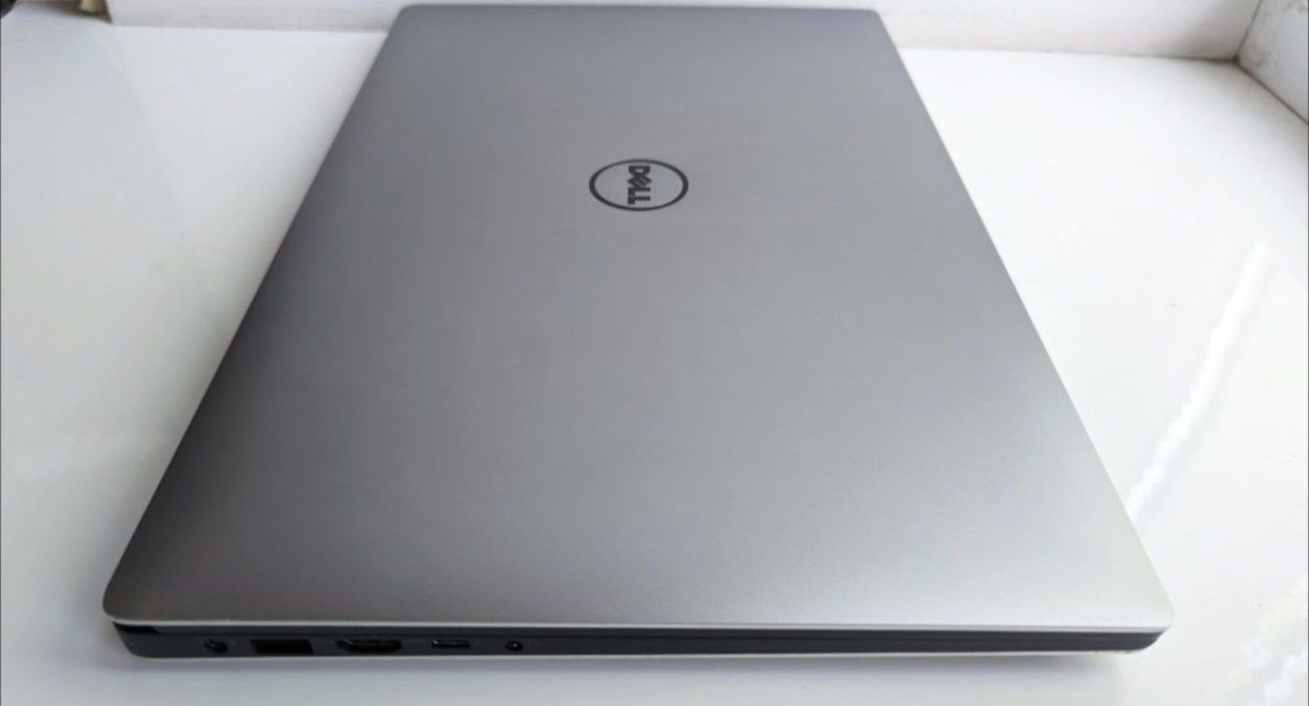 Ноутбук Dell XPS 9550 Core i7 nVidia GTX960M 8-32/256-1Tb SSD m.2