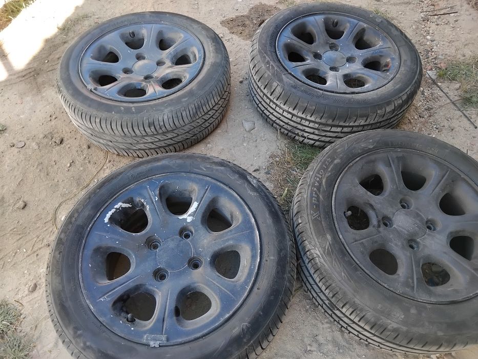 Jantes saxo cup mk1 c/pnues