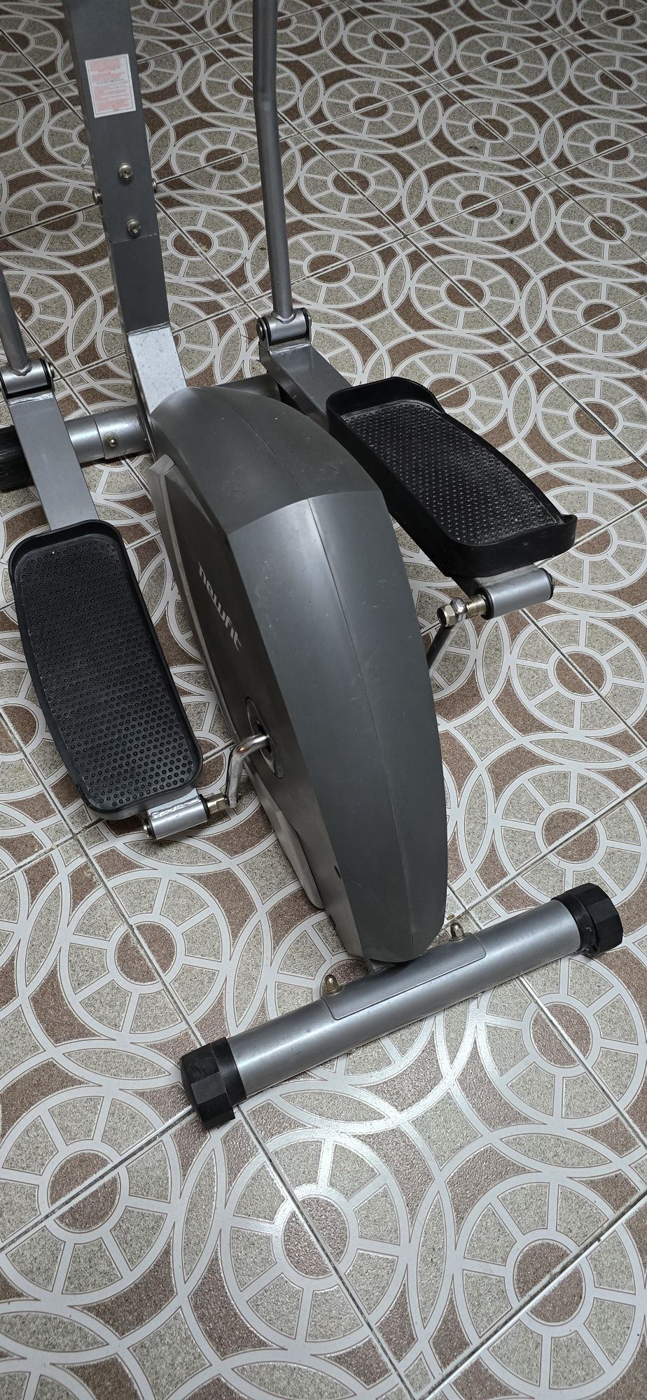 Elíptica NewFit Usada