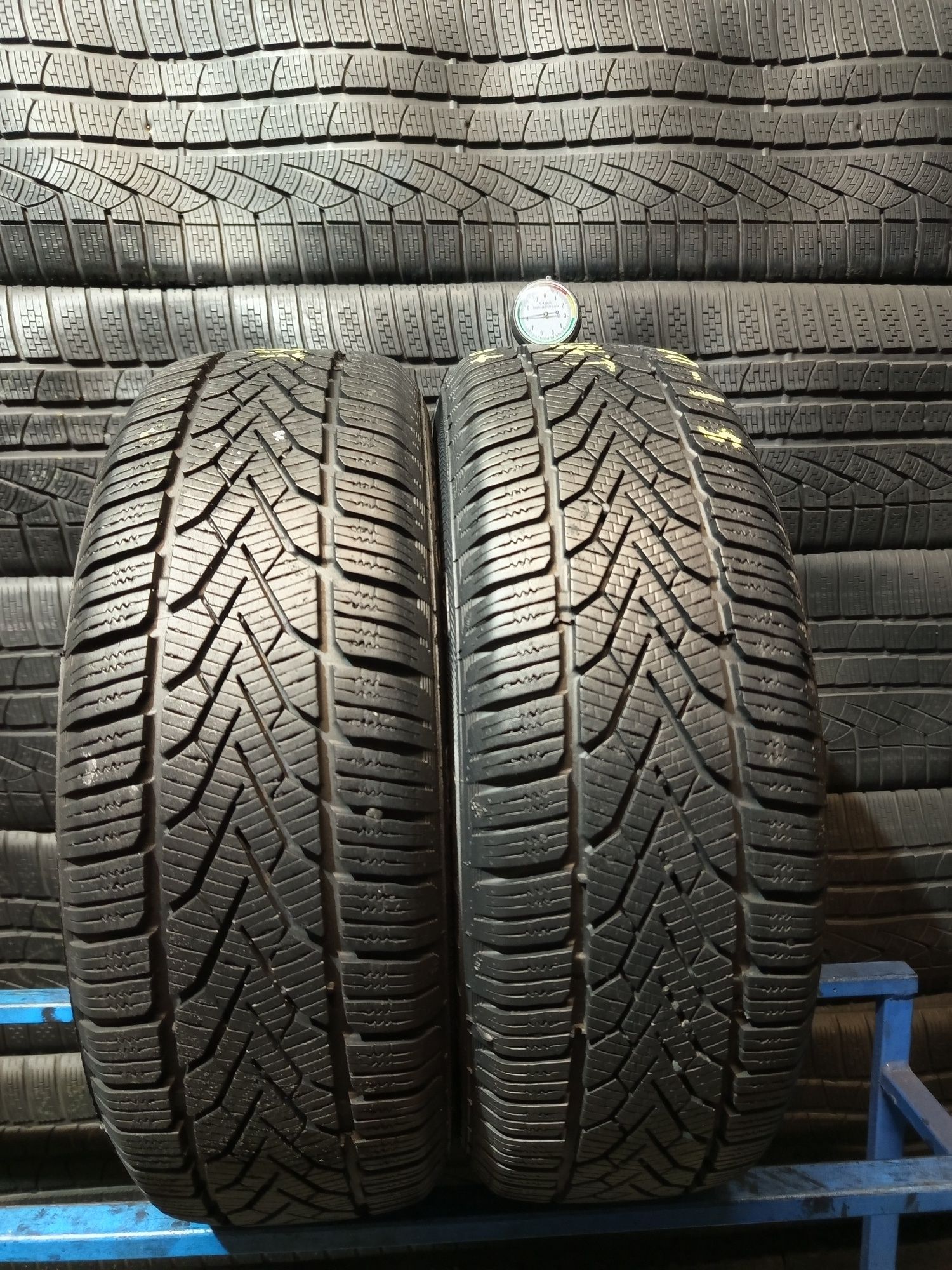 185/60R15 Semperit Speed-Grip2