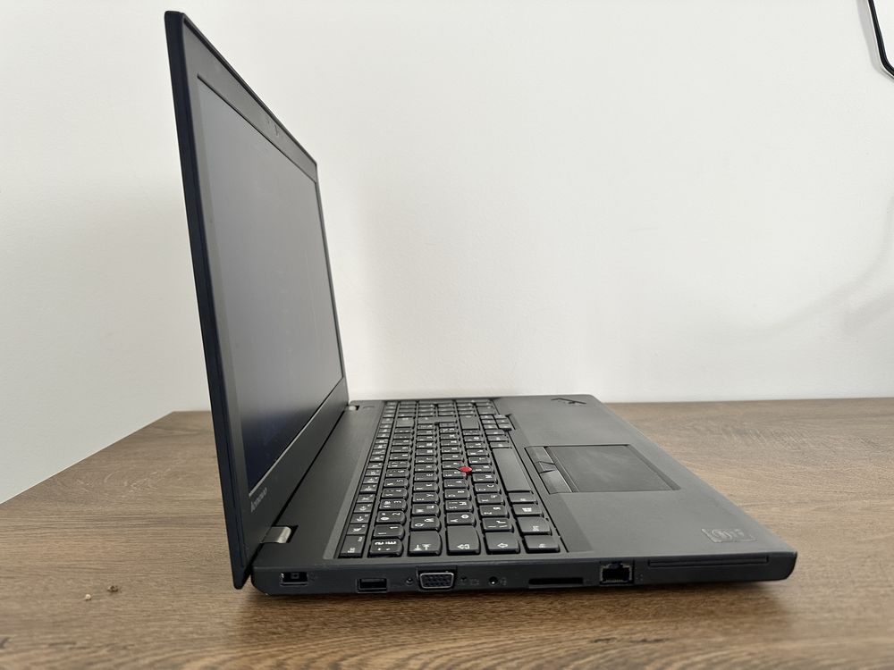 Ноутбук Lenovo ThinkPad / Intel Core i5