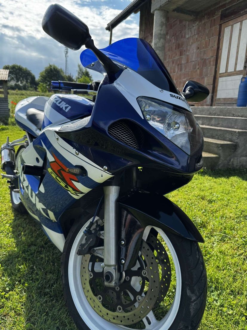 Suzuki gsxr k1 600