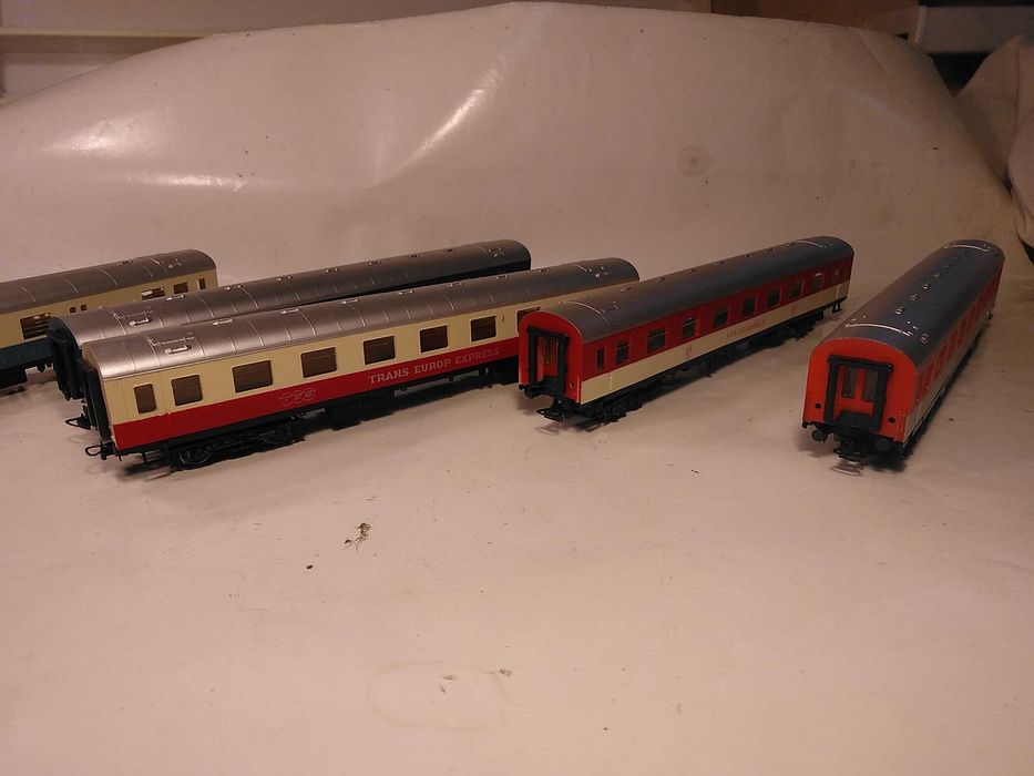 Wagony Piko- kolejka skala H0