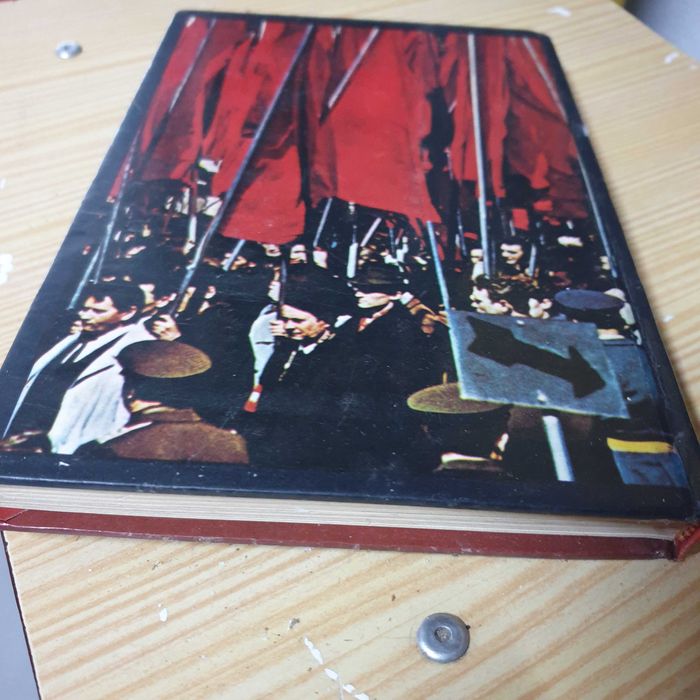 grandes nomes da história editora três