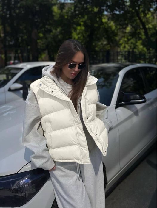 Жилетка  безрукавка осіння жіноча zara коричнева с м л