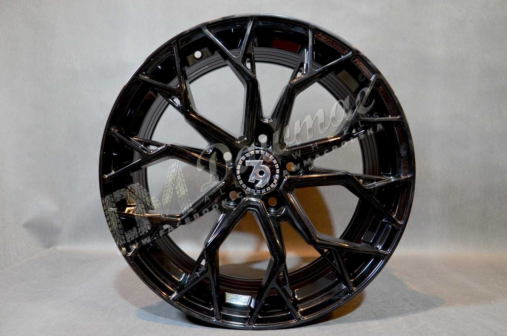 Felgi Seventy9 SCF-H 18" 8J ET45 5x112 Black Glossy