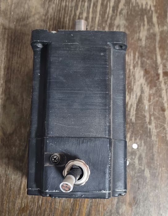 Dwa Silniki krokowe BERGER LAHR